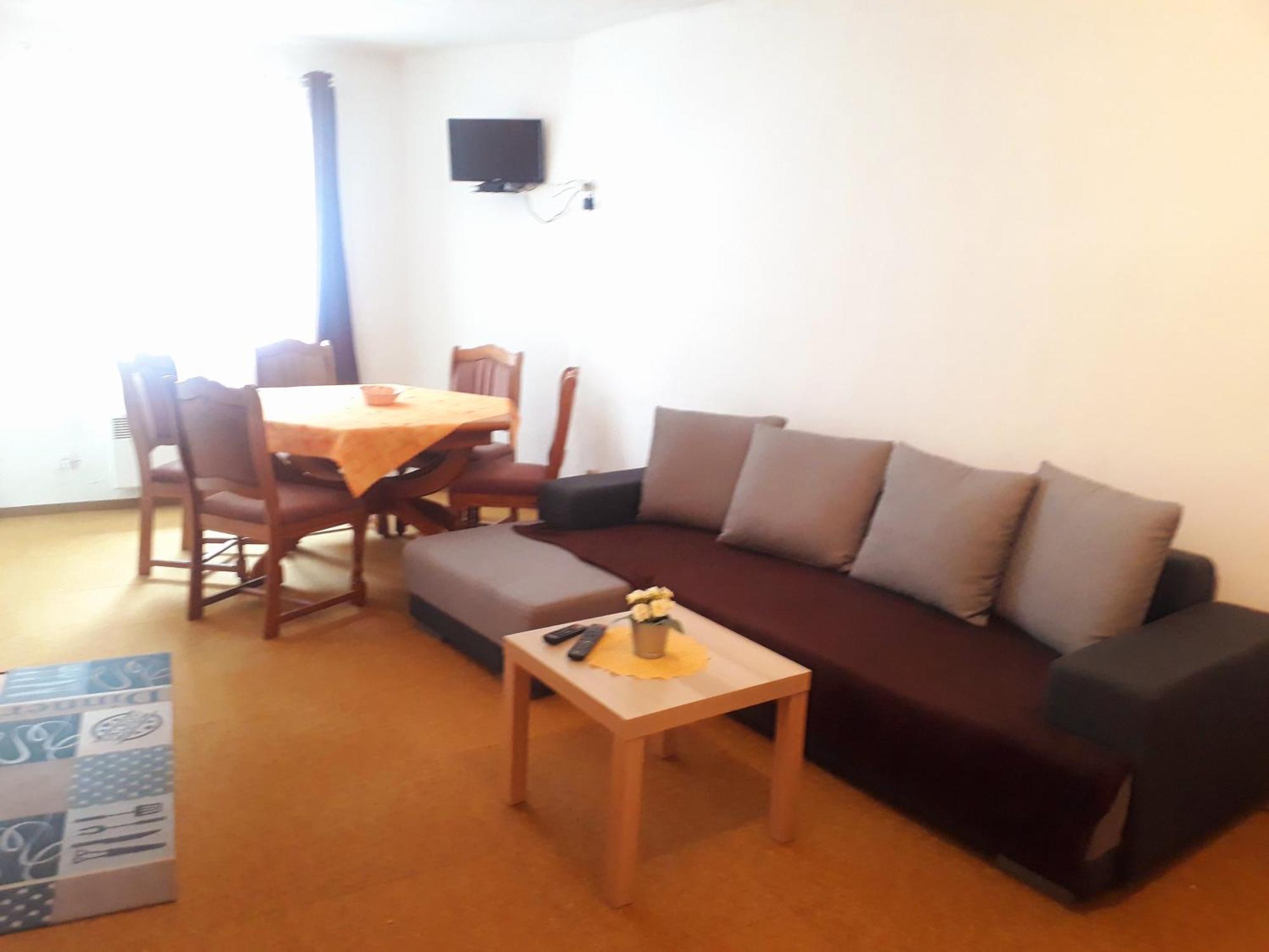 Apartmany Karlštejn エクステリア 写真